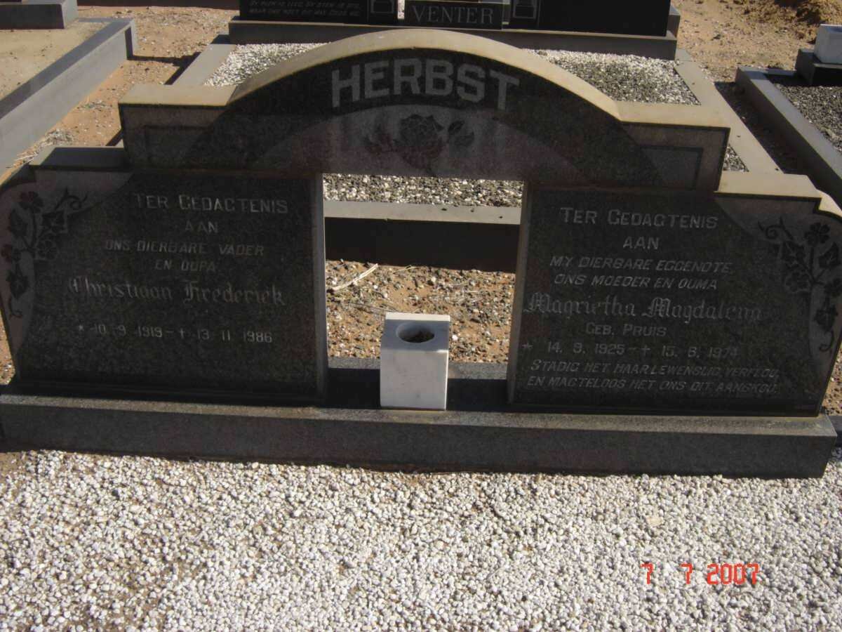 HERBST Christiaan Frederick 1919-1986 &amp; Magrietha Magdalena PRUIS 1925-1974