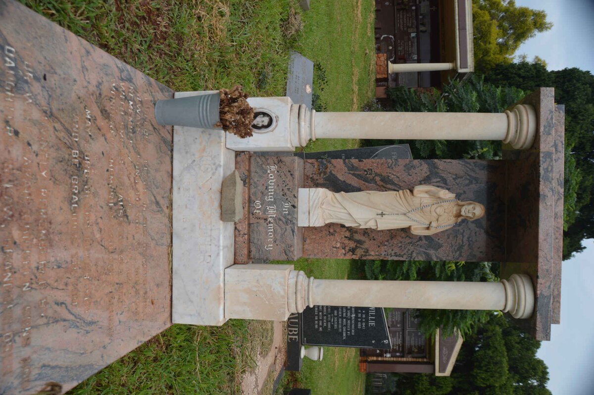 ? Tony Peter 1936-1993