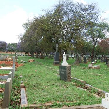 2. Overview / Oorsig Good Shepherd Sisters Cemetery