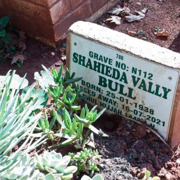BULL Shahieda Vally 1938-2021