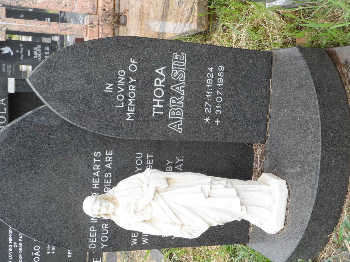 ABRASIE Thora 1924-1989