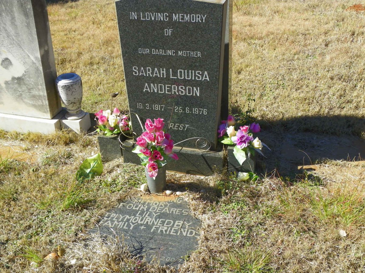 ANDERSON Sarah Louisa 1917-1976 :: ? Lily 1942-2007