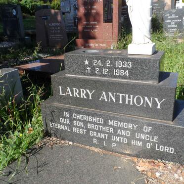 ANTHONY Larry 1933-1984 :: ANTHONY Willie 1912-1999 :: ANTHONY Geofrey 1955-1989