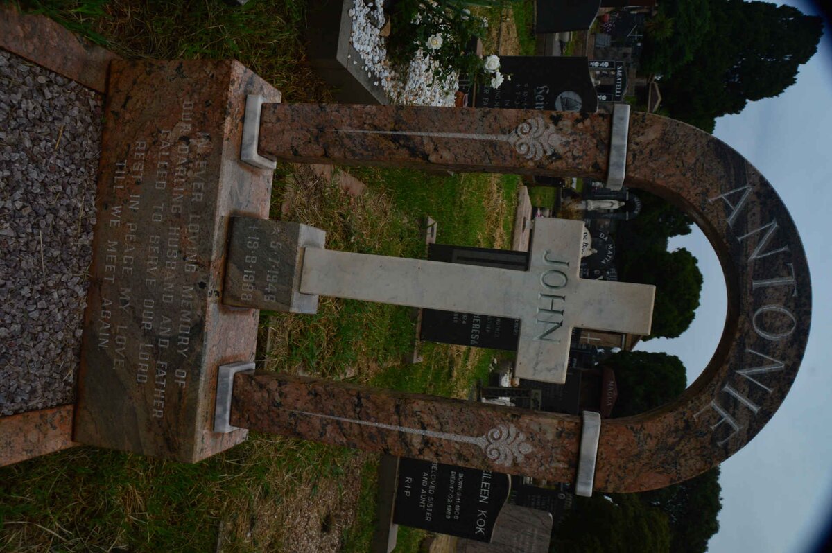 ANTONIE John 1946-1988