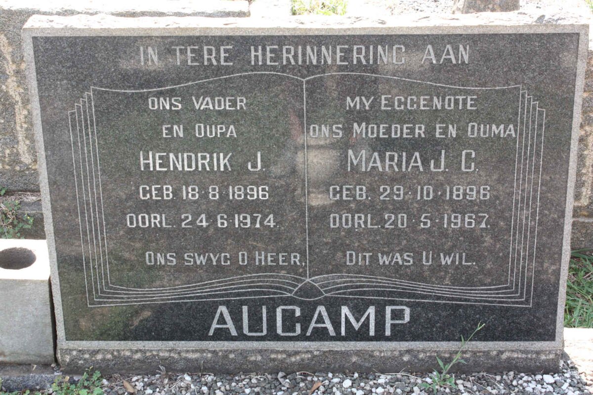 AUCAMP Hendrik J. 1896-1974 &amp; Maria J.C. 1896-1967