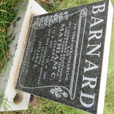 BARNARD Mathiam C. 1937-1995 &amp; Juliana E. 1948-2017