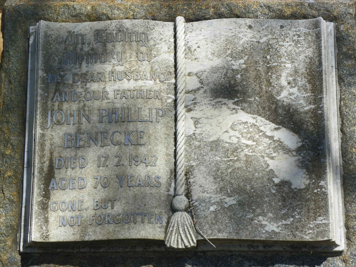 BENECKE John Phillip -1942