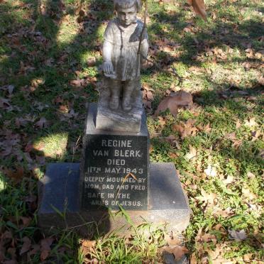 BLERK Regine, van -1943