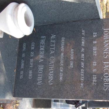 BOTHA Johannes Jacobus 1892-1962 &amp; Aletta Catharina Frederika 1893-1970