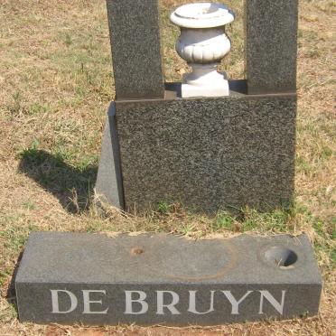 BRUYN ?, de