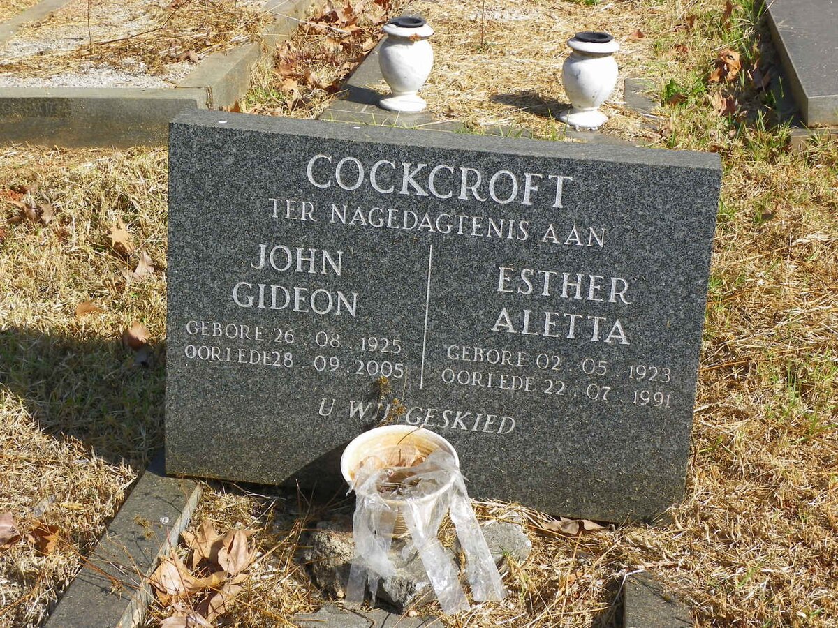 COCKROFT John Gideon 1925-2005 &amp; Esther Aletta 1923-1991