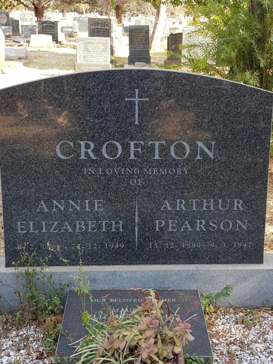 CROFTON Arthur Pearson 1880-1947 &amp; Annie Elizabeth 1888-1949 :: STEELE Maureen Elizabeth Ussher nee CROFTON 1923-2011