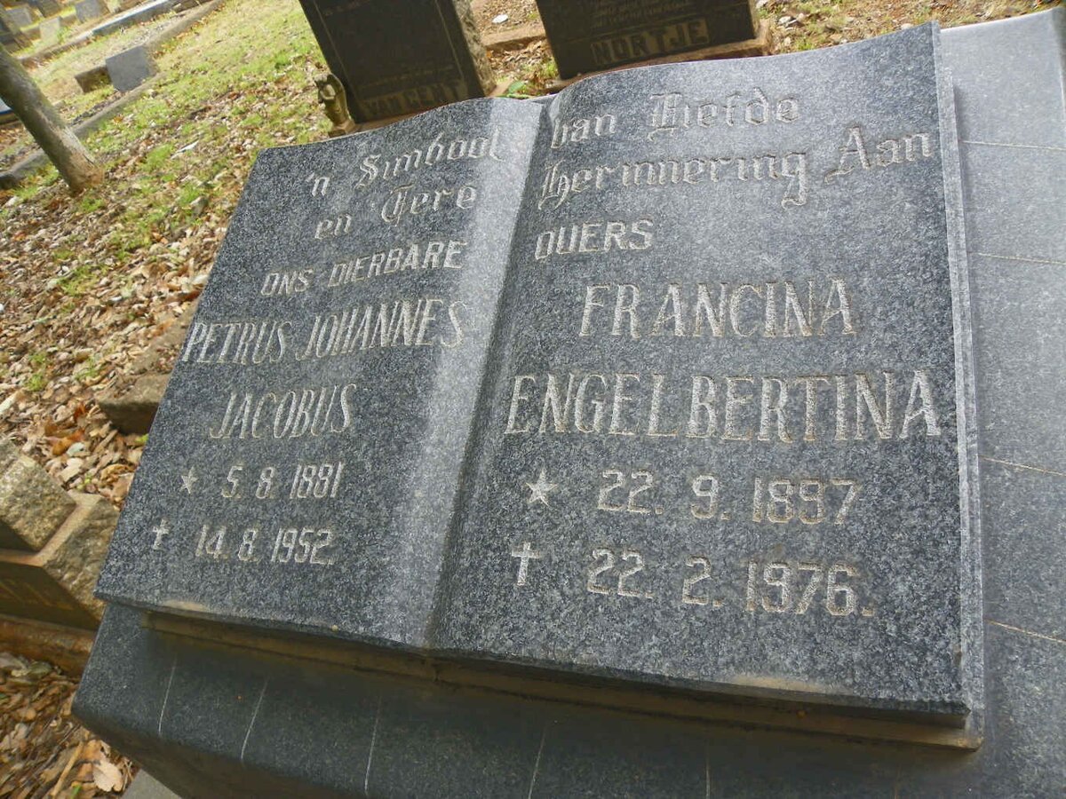 DELPORT Petrus Johannes Jacobus 1881-1952 &amp; Francina Engelbertina 1897-1976