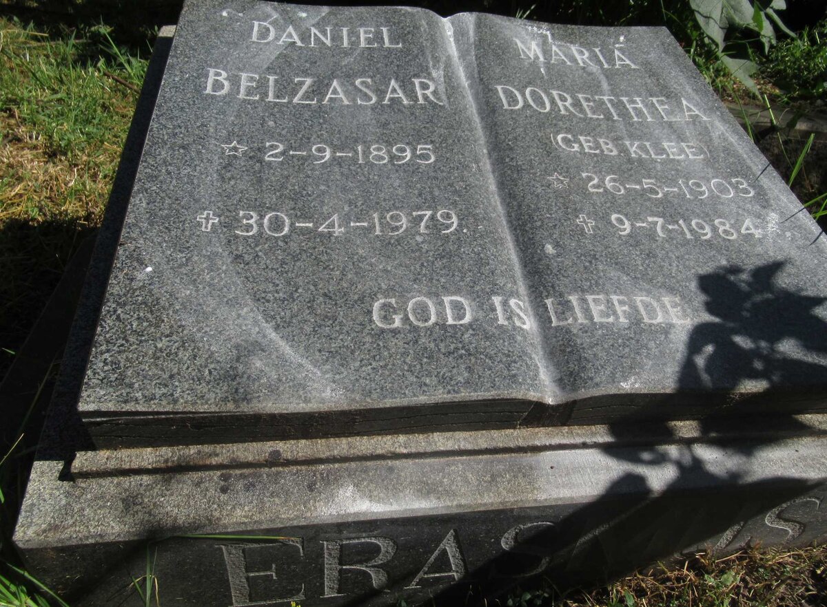 ERASMUS Daniel Belzasar 1895-1979 &amp; Maria Dorethea KLEE 1903-1984