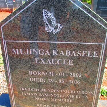 EXAUCEE Mujinga Kabasele 2002-2016