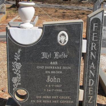 FERNANDEZ John 1967-1988