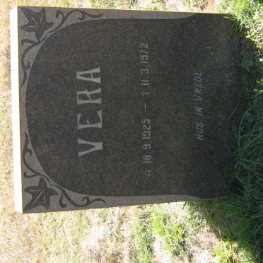 FOUCHE Vera 1925-1972