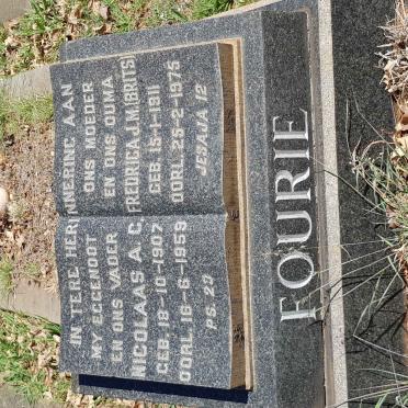 FOURIE Nicolaas A.C. 1907-1959 &amp; Fredrica J.M. BRITS 1911-1975