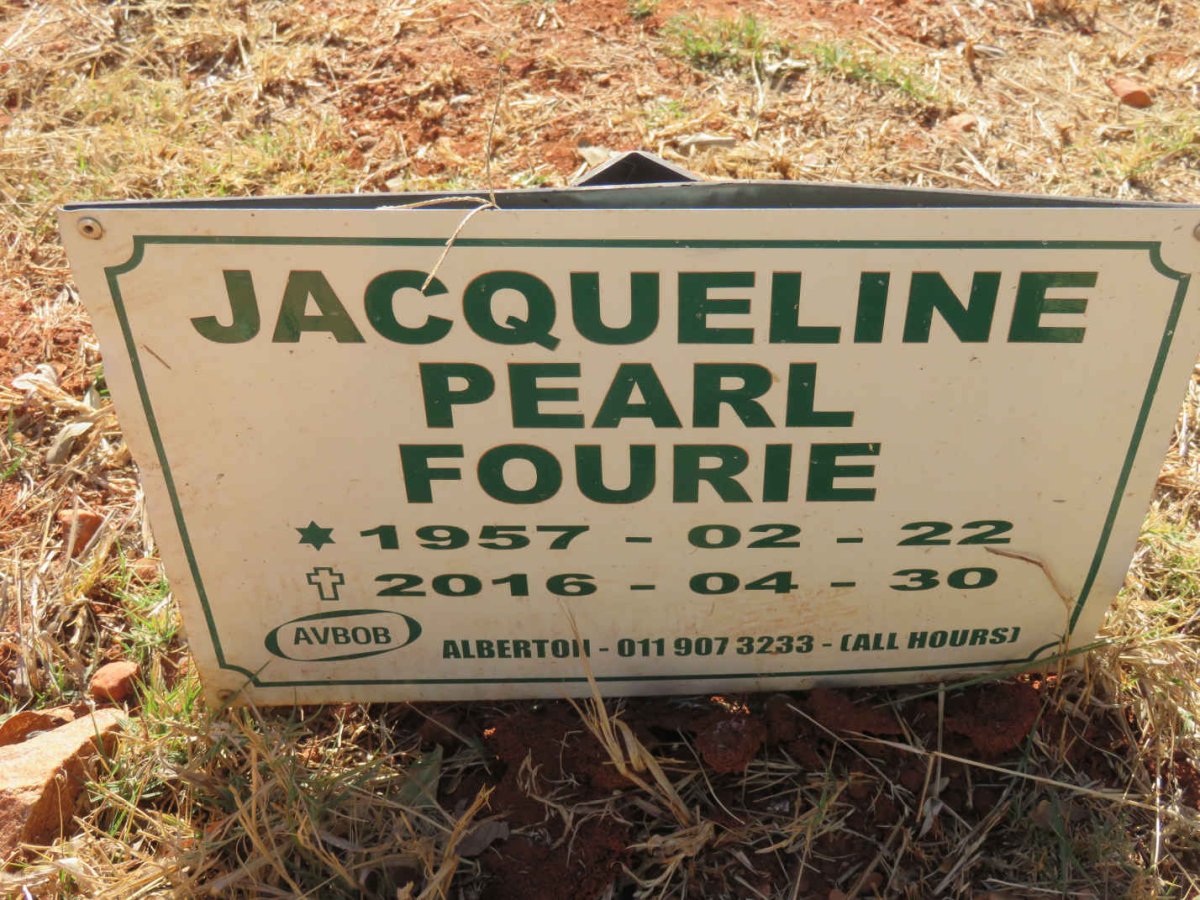 FOURIE Jacqueline Pearl 1957-2016