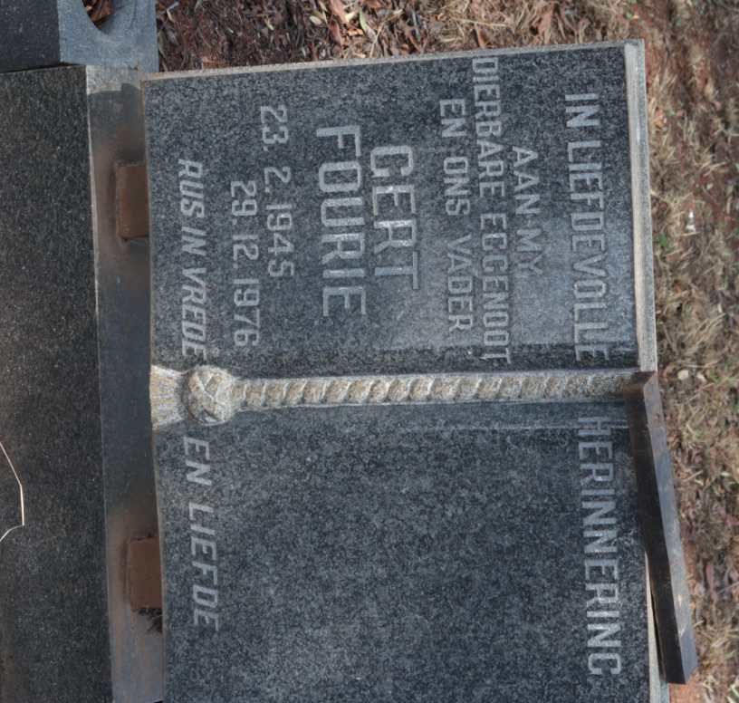 FOURIE Gert 1945-1976