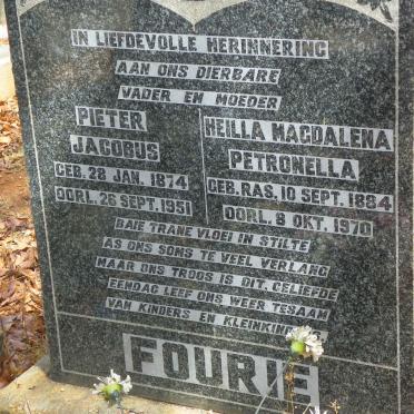 FOURIE Pieter Jacobus 1874-1951 &amp; Heilla Magdalena Petronella RAS 1884-1970