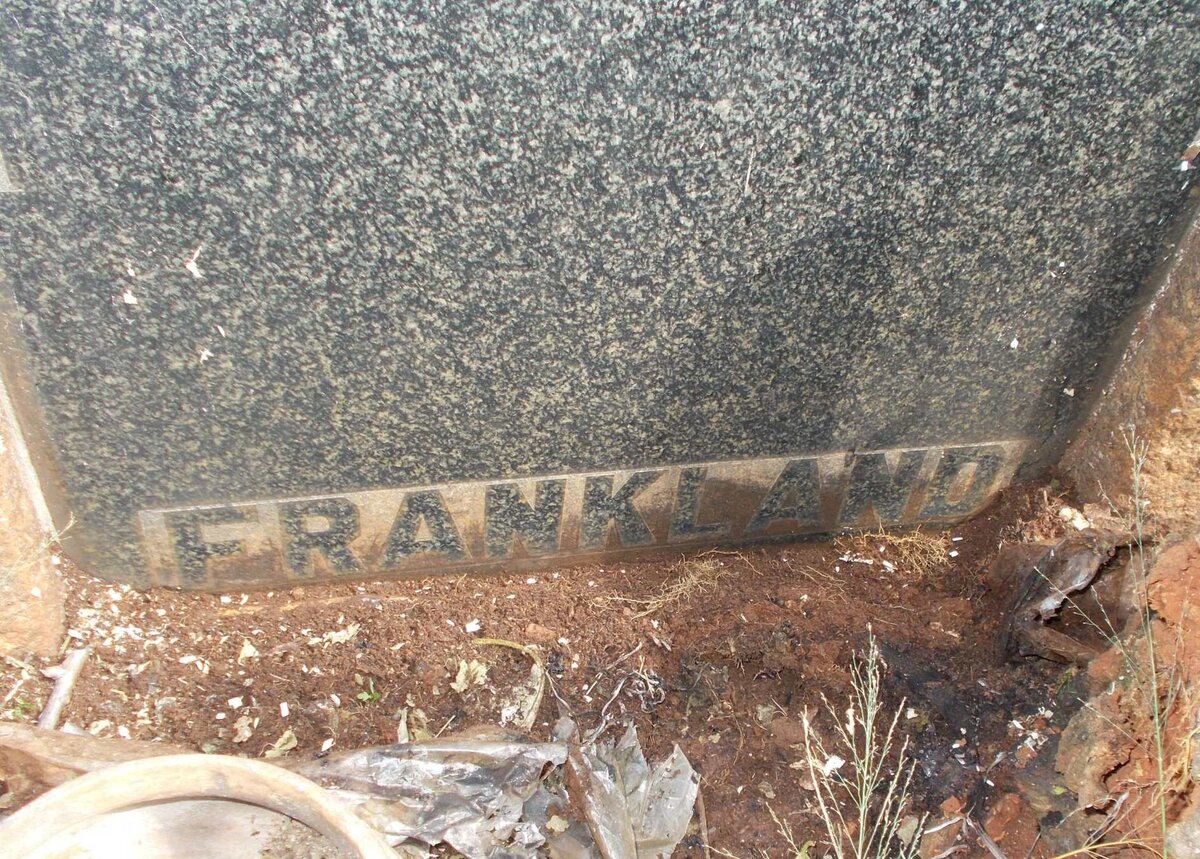 FRANKLAND Ernest Herbert -1953 &amp; Ivy Eileen -1999 :: FRANKLAND Youard Charles -1985