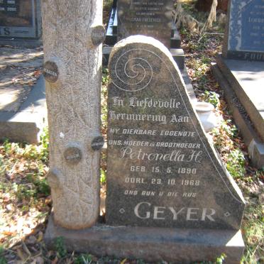GEYER Petronella H. 1890-1968
