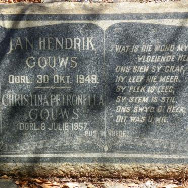 GOUWS Jan Hendrik -1949 &amp; Christina Petronella -1957