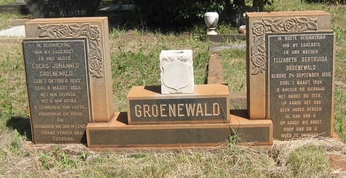 GROENEWALD Lucas Johannes 1893-1964 &amp; Elizabeth Gertruida 1898-1954