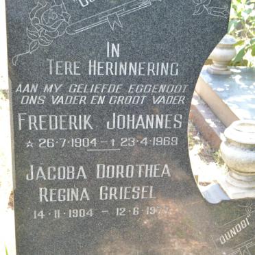 GRIESEL Frederik Johannes 1904-1969 &amp; Jacoba Dorothea Regina 1904-1977