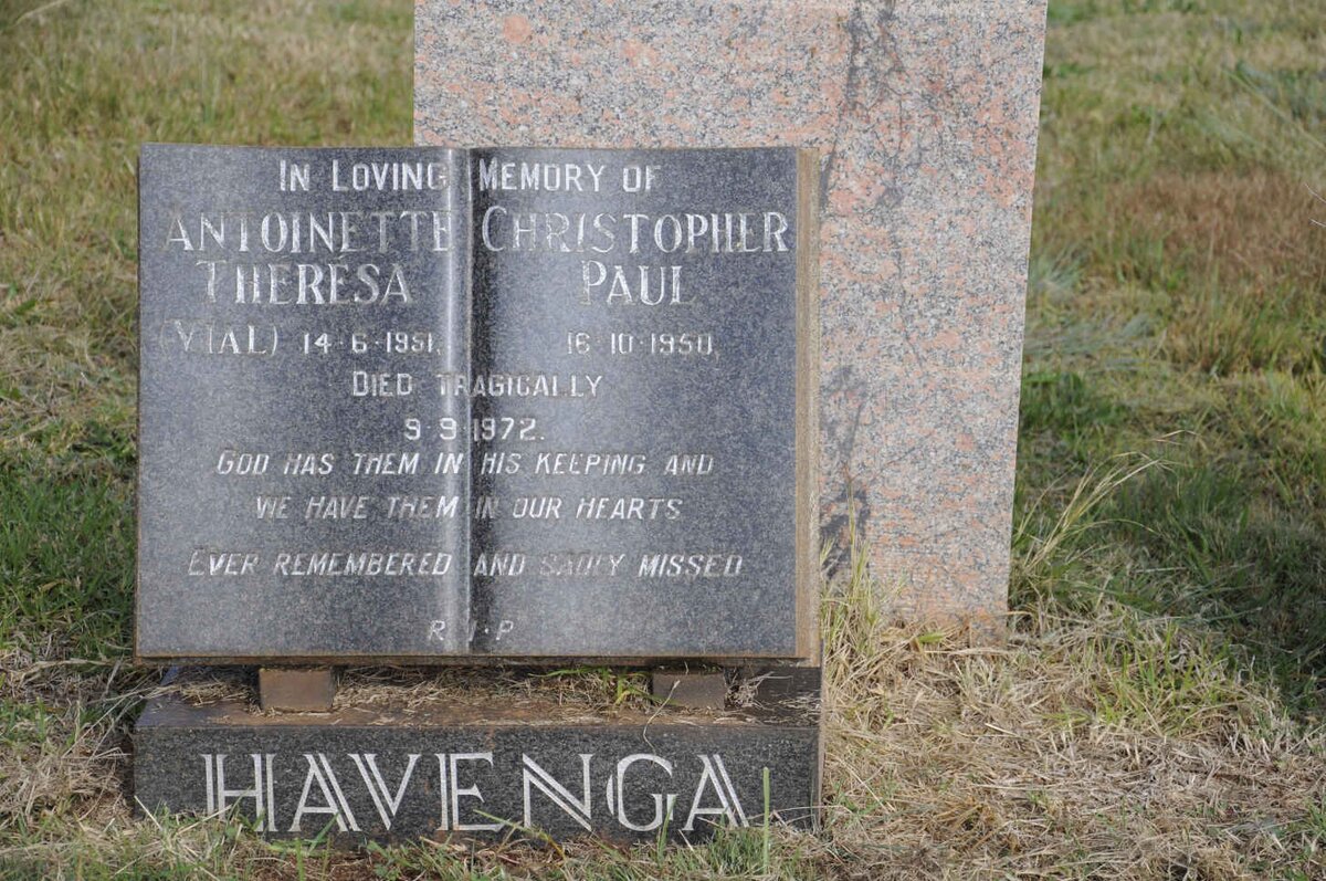 HAVENGA Christopher Paul 1950-1972 &amp; Antionette Theresa nee VIAL 1951-1972