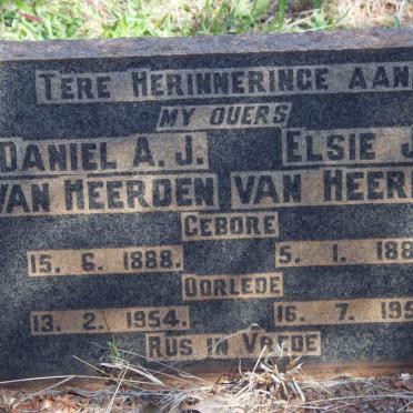 HEERDEN Daniel A.J., van 1888-1954 &amp; Elsie J. 1887-1957