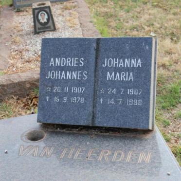 HEERDEN Andries Johannes, van 1907-1978 &amp; Johanna Maria 1907-1996