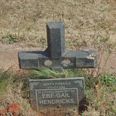 HENDRICKS Ebe-Gail 1970-2018