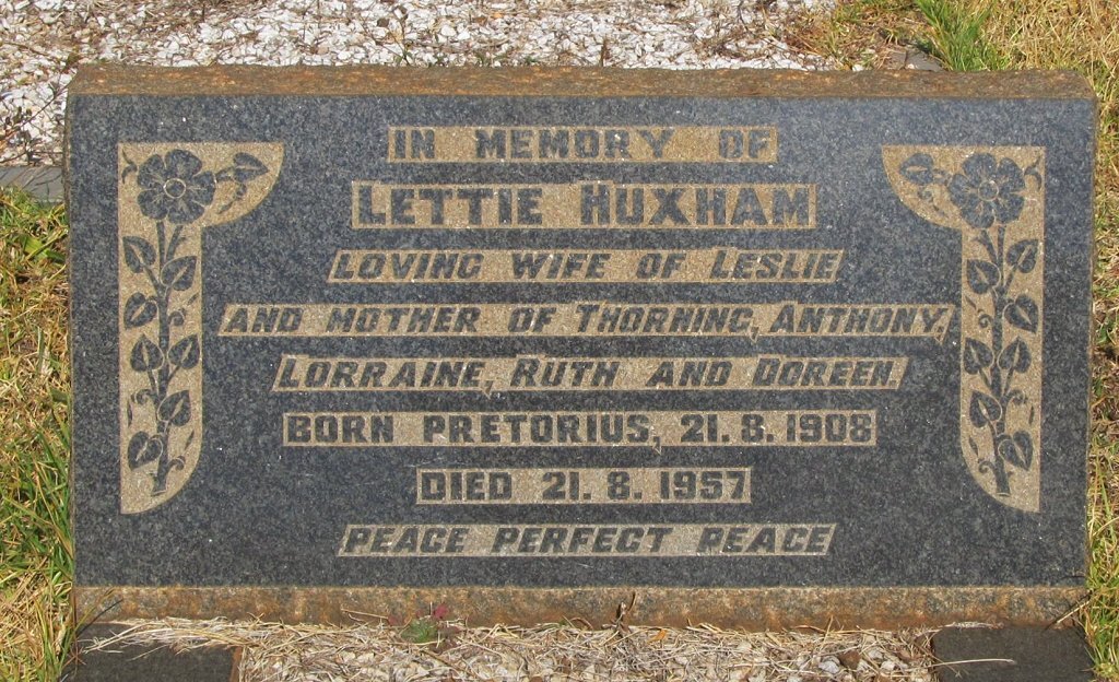 HUXHAM Lettie 1908-1957
