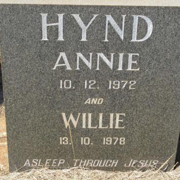 HYND Willie -1978 &amp; Annie -1972