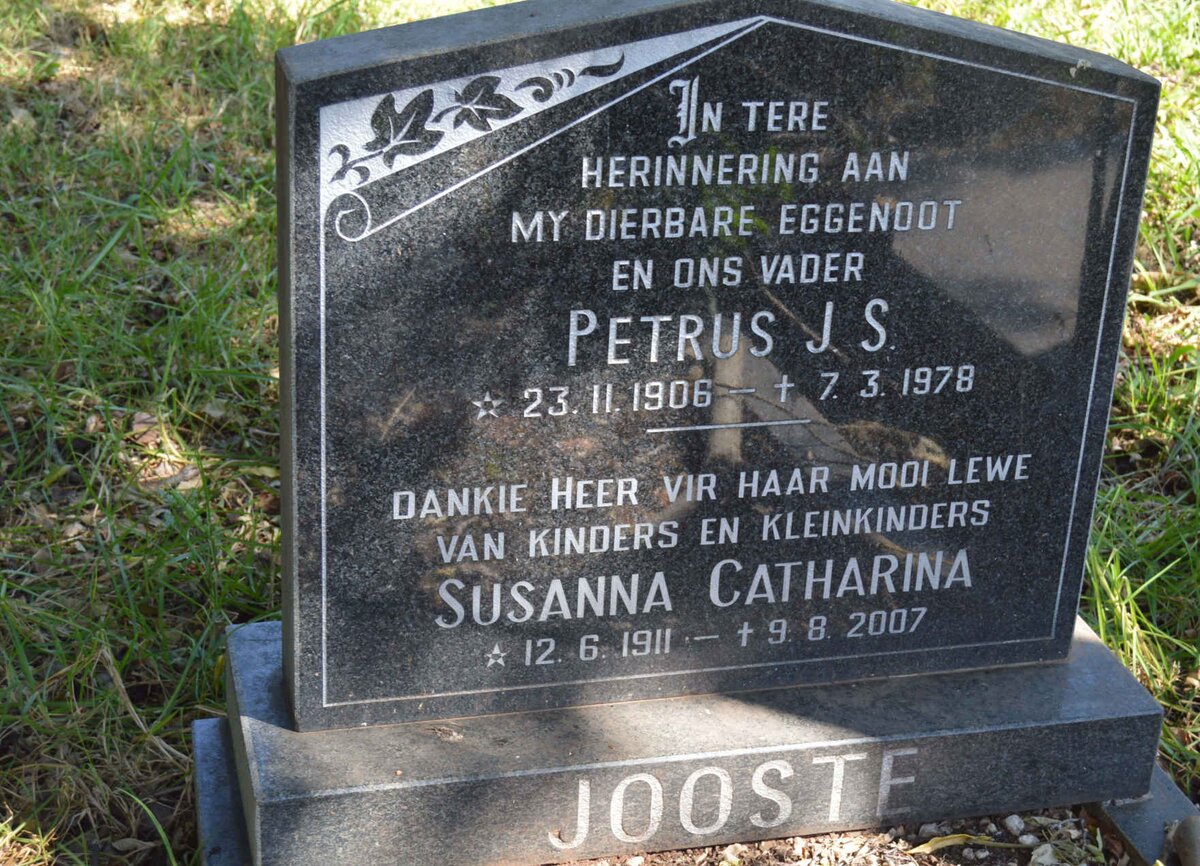 JOOSTE Petrus J.S. 1906-1978 &amp; Susanna Catharina 1911-2007