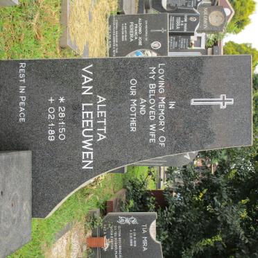 LEEUWEN Aletta, van 1950-1989