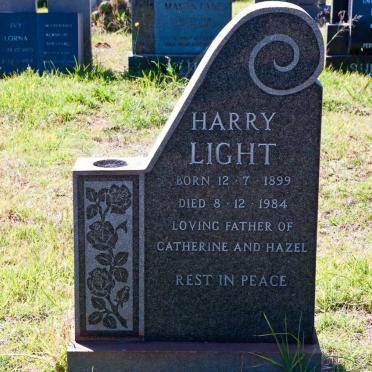 LIGHT Harry 1899-1984