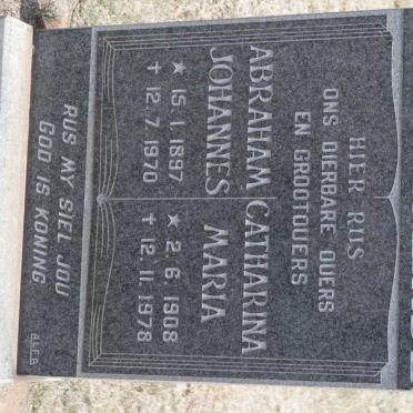 LINDE Abraham Johannes, van der 1897-1970 &amp; Catharina Maria 1908-1978