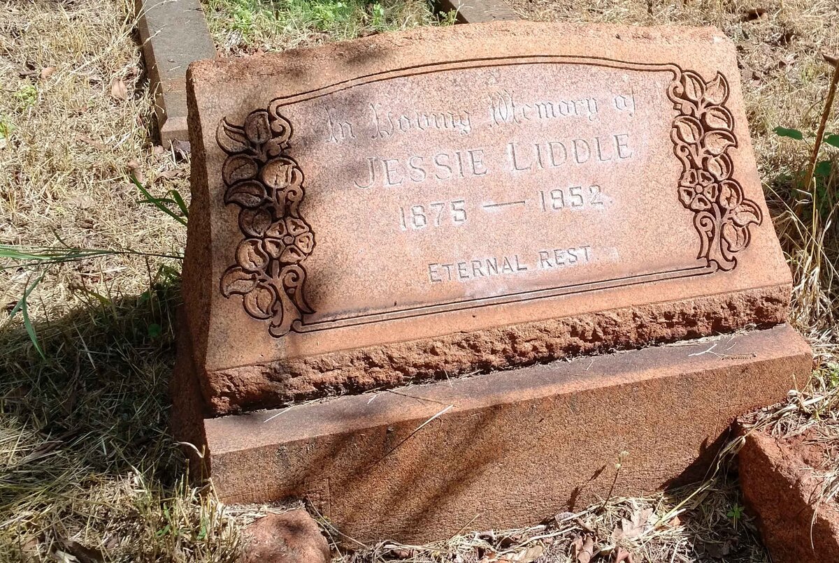 LIDDLE Jessie 1875-1952