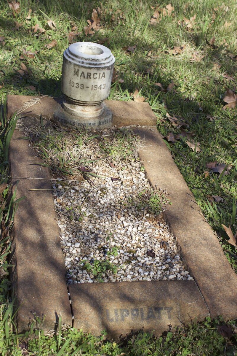 LIPPIATT Marcia 1939-1943