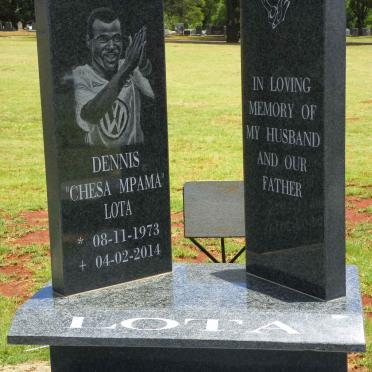 LOTA Dennis 1973-2014