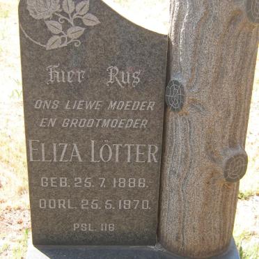 Lo - Surnames starting with Lo