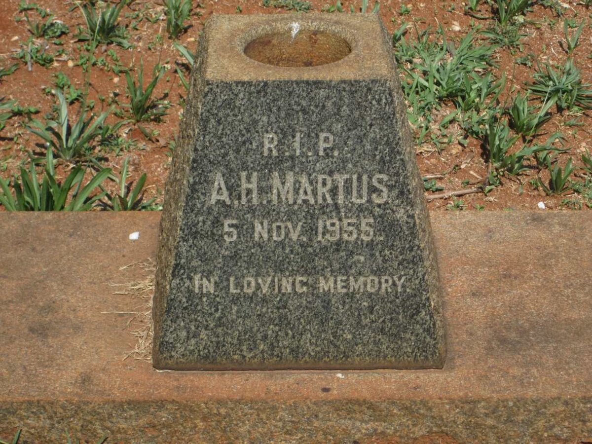 MARTUS A.H. -1955