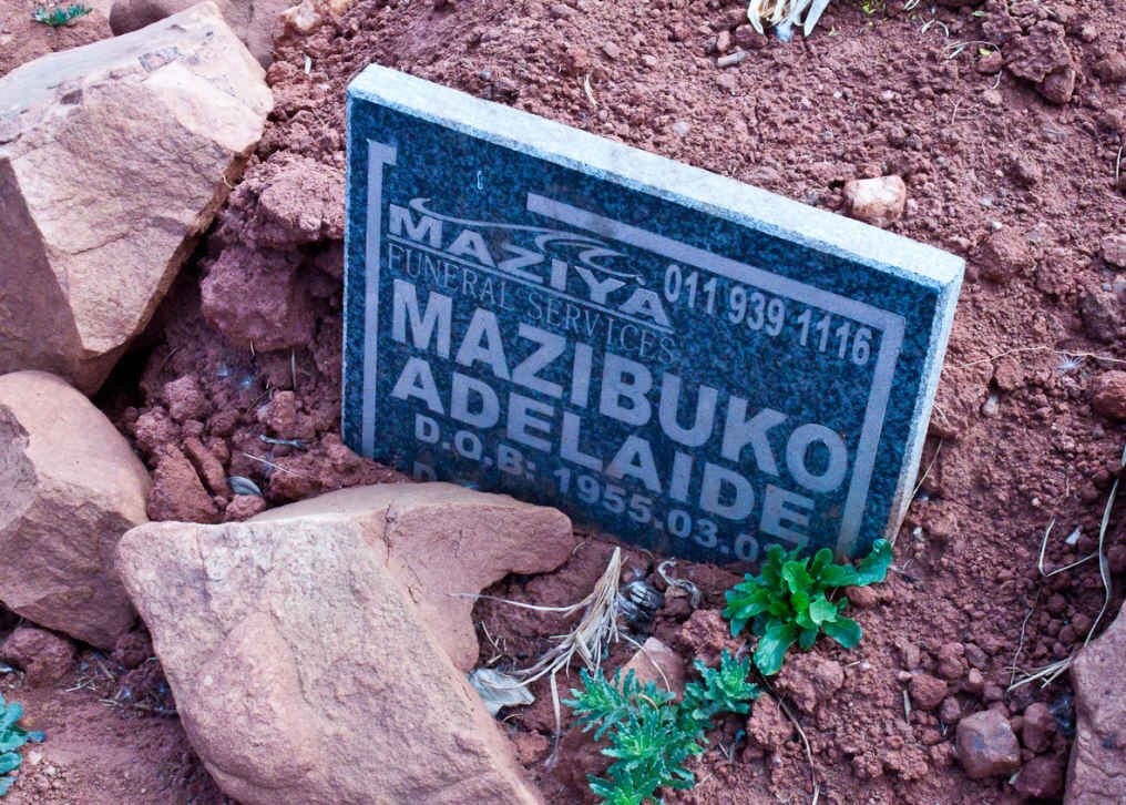 MAZIBUKO Adelaide 1955-