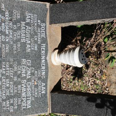 MARAIS Jan Adriaan 1907-1955 &amp; Gezina Christina Regina SWANEPOEL 1911-2008