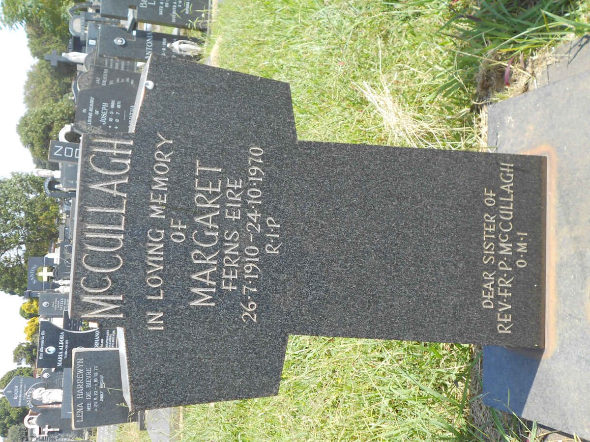 McCULLAGH Margaret 1910-1970