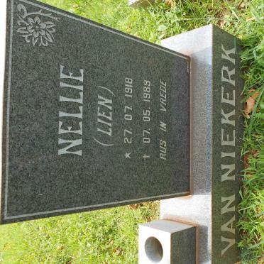 NIEKERK Nellie, van 1918-1989