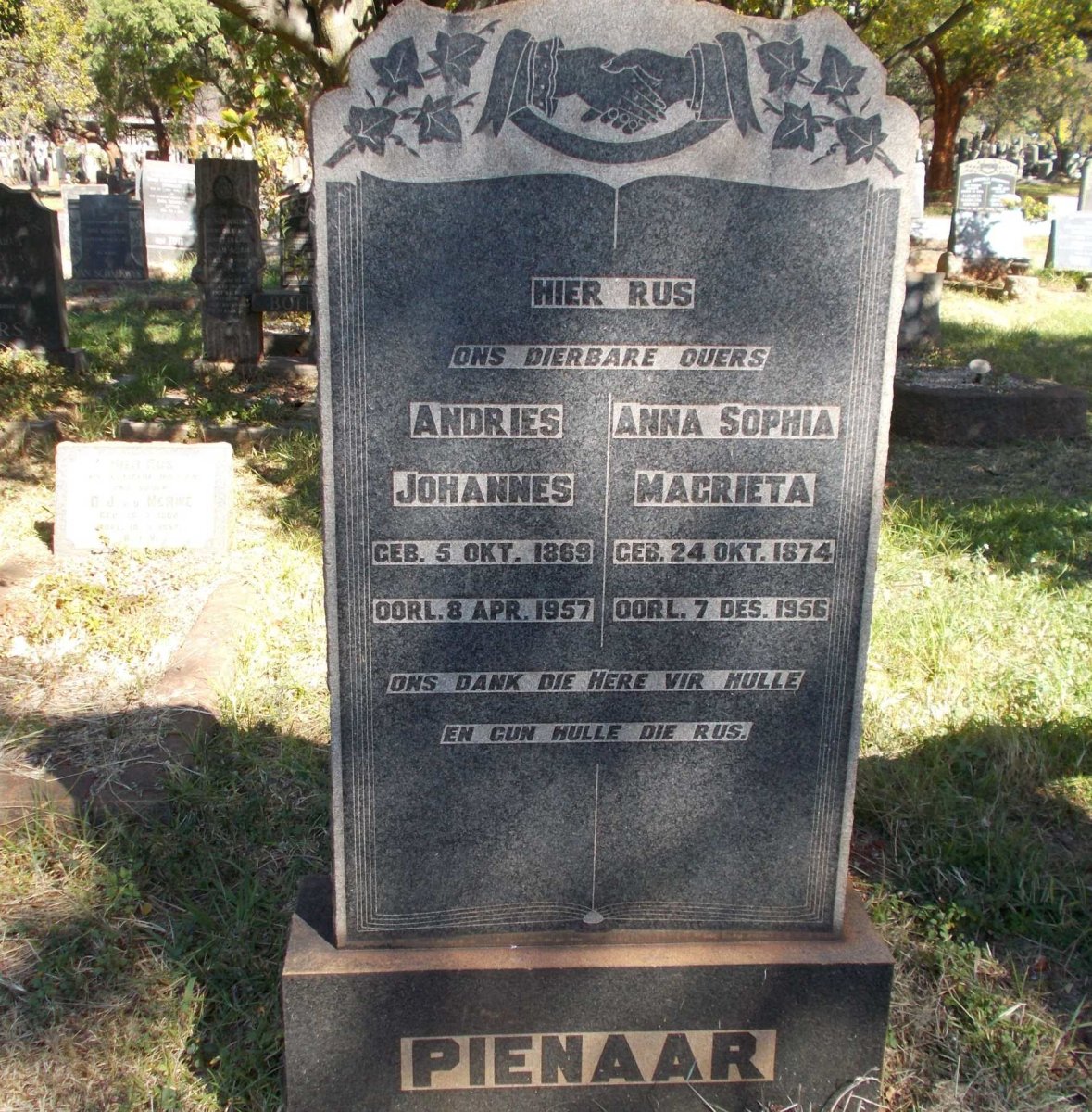 PIENAAR Andries Johannes 1869-1957 &amp; Anna Sophia Magrieta 1874-1956